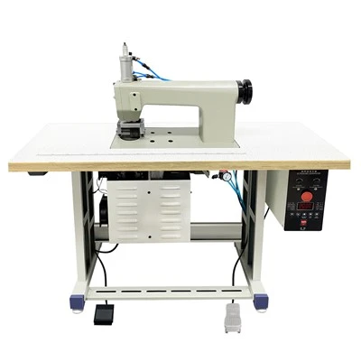 Mașină de fabricat lenjerie ultrasonică